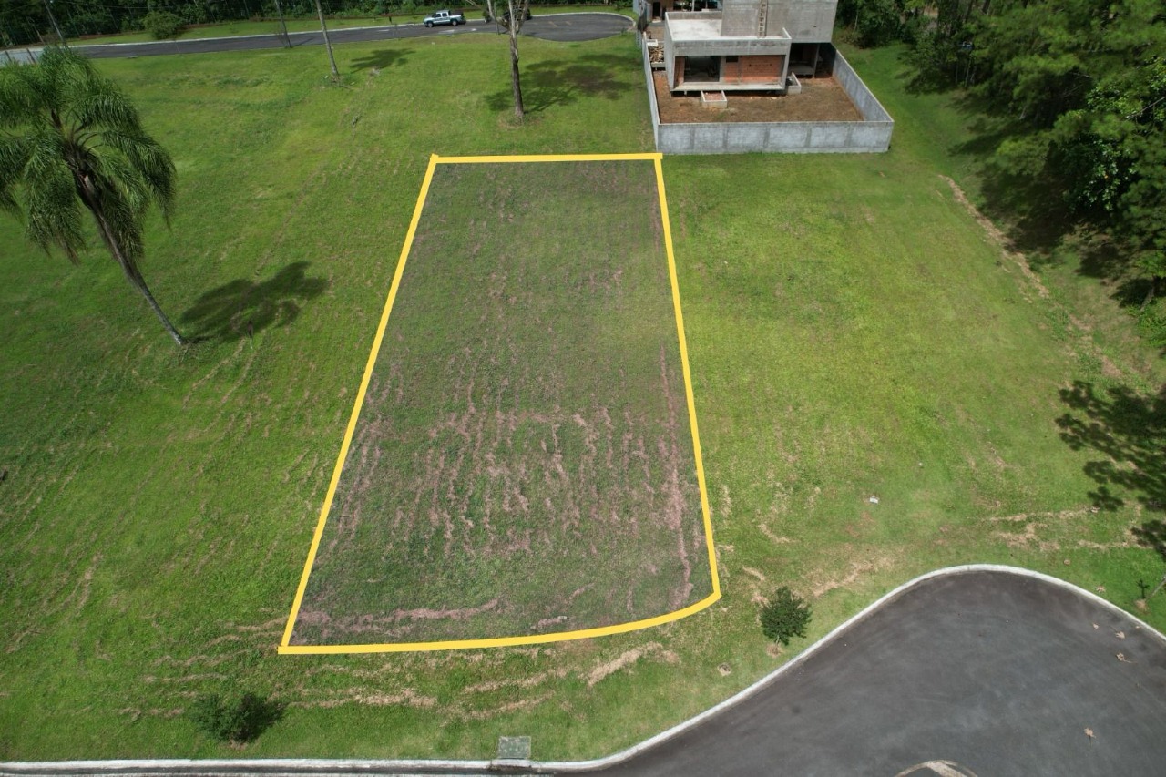 Terreno à venda no Santa Luzia: 