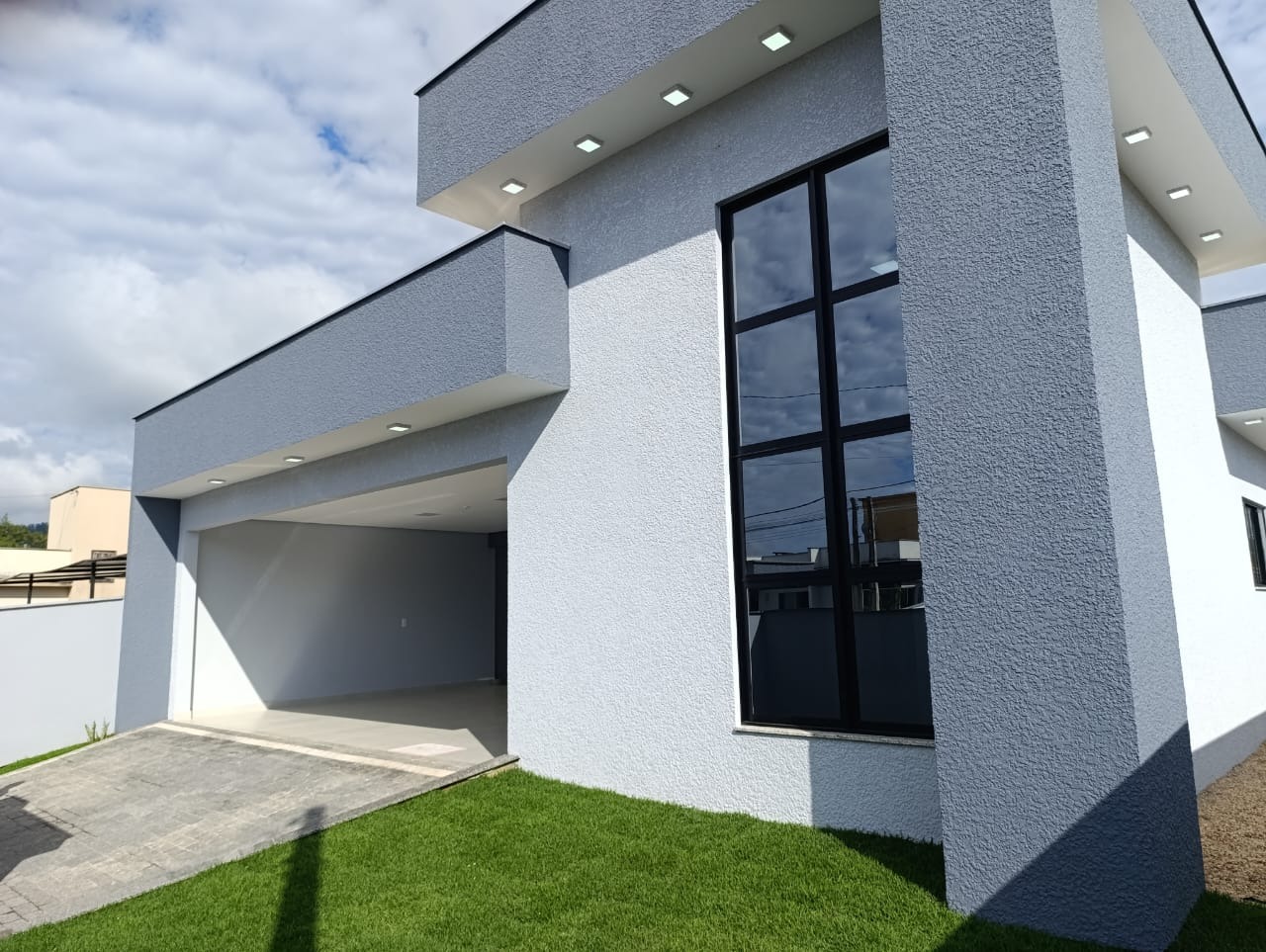 Casa à venda no Três Rios do Norte: 