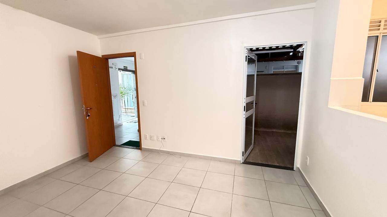 Apartamento para aluguel no Barra do Rio Cerro: 