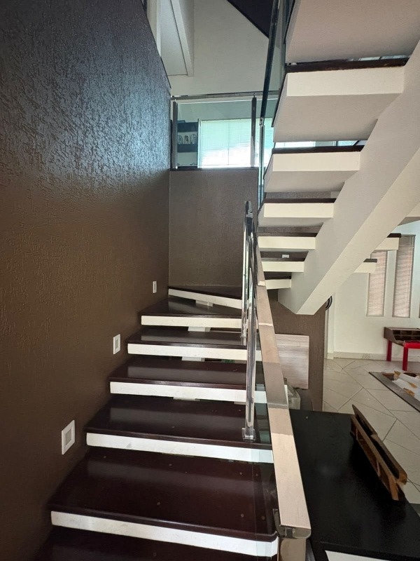 Casa à venda no Czerniewicz: 