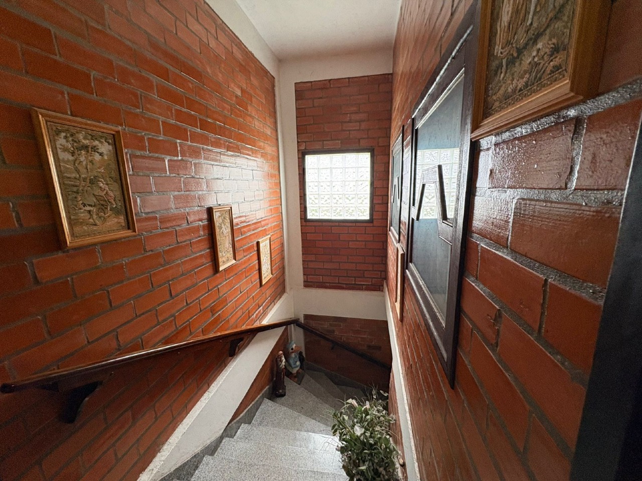  Sobrado à venda no Centro: 