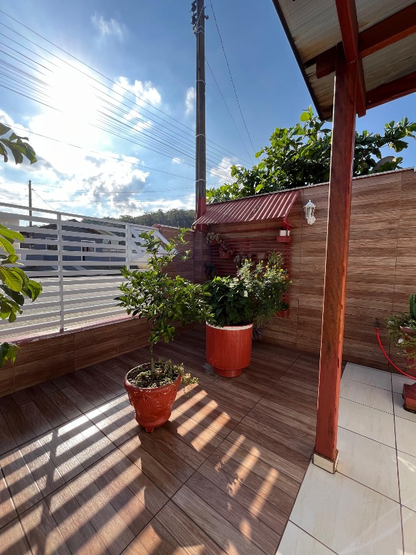 Casa à venda no Tifa Martins: 