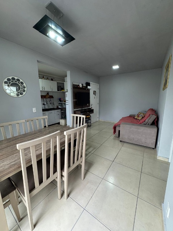 Apartamento à venda no Rau: 