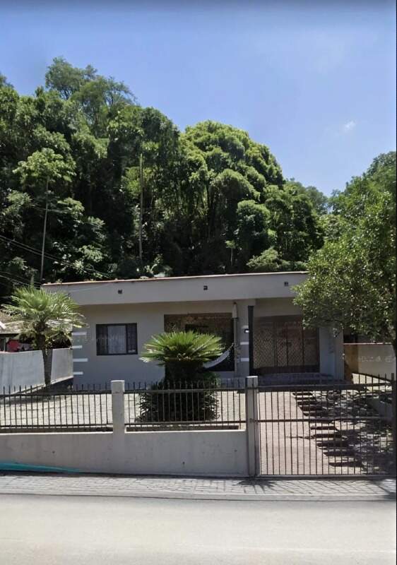 Casa à venda no Tifa Martins: 