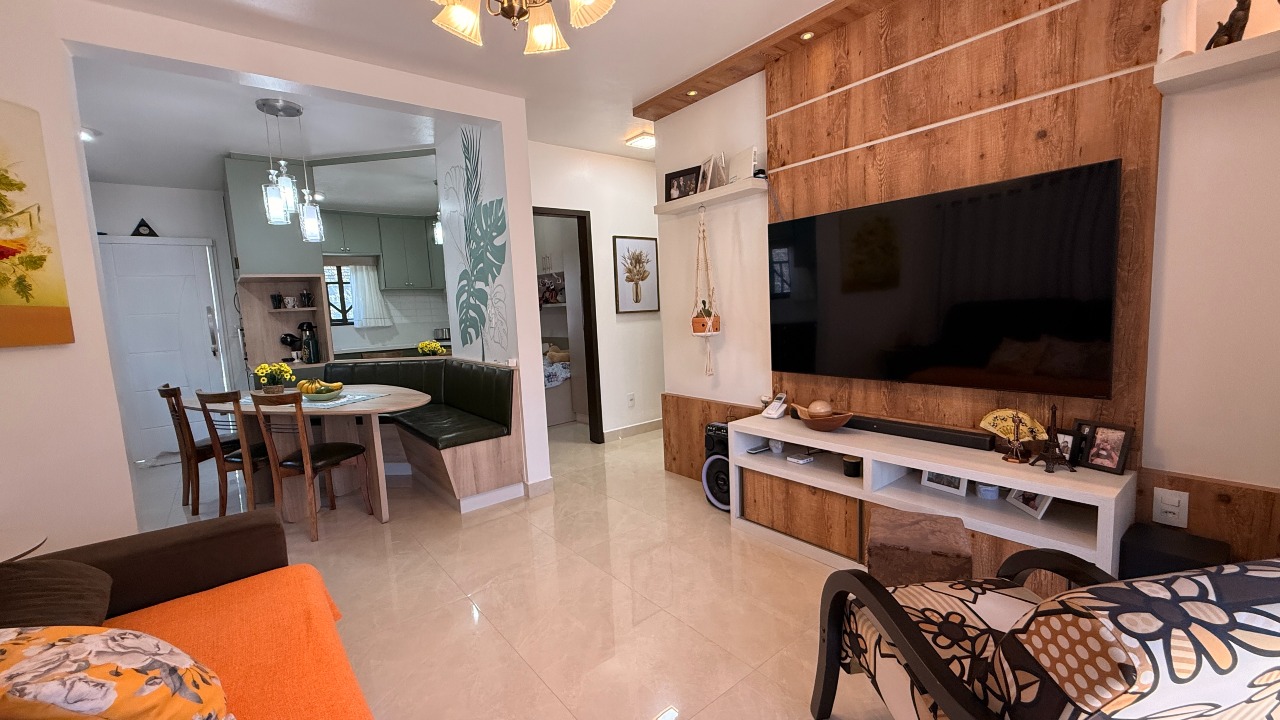 Casa para aluguel no Jaraguá Esquerdo: 