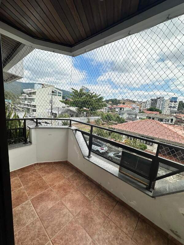 Apartamento à venda no Jaraguá Esquerdo: 
