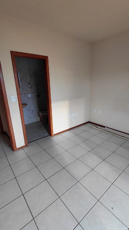 Apartamento à venda no Jaraguá Esquerdo: 
