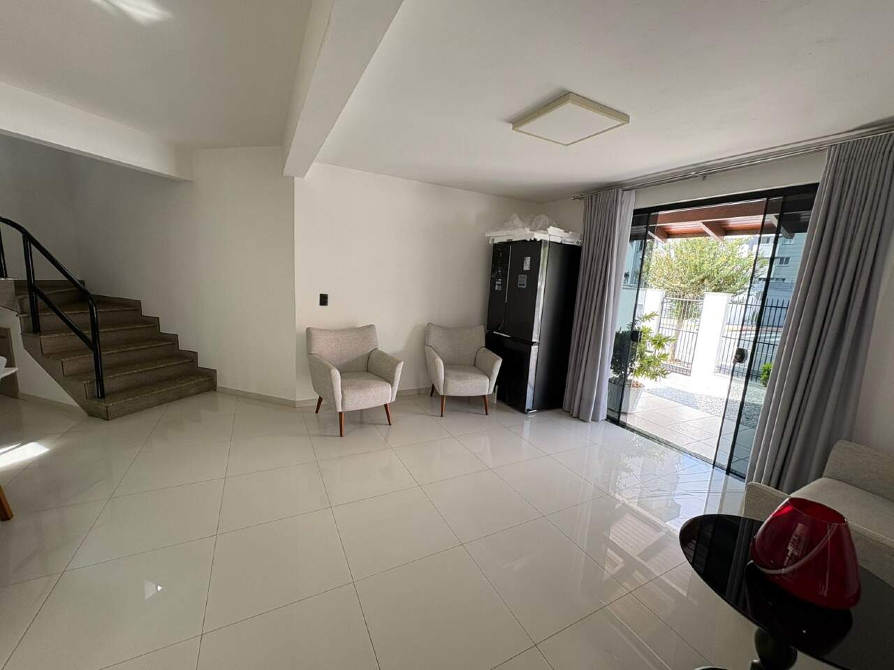 Sobrado, 3 quartos, 230 m² - Foto 2