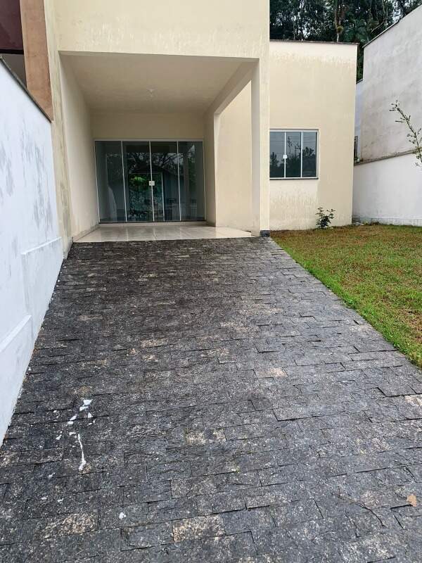  Geminado à venda no Três Rios do Norte: 