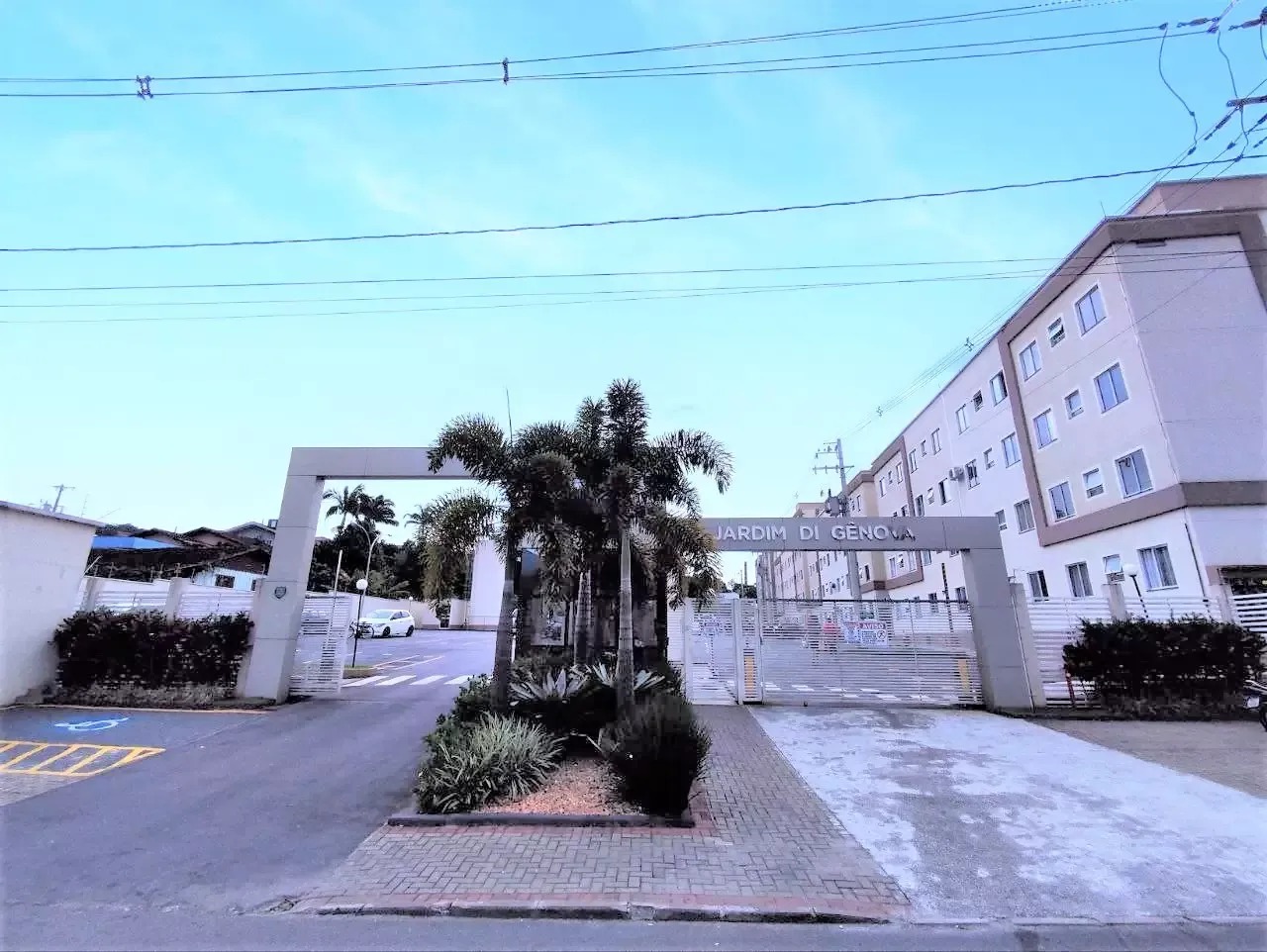 Apartamento à venda no Jaraguá Esquerdo: 