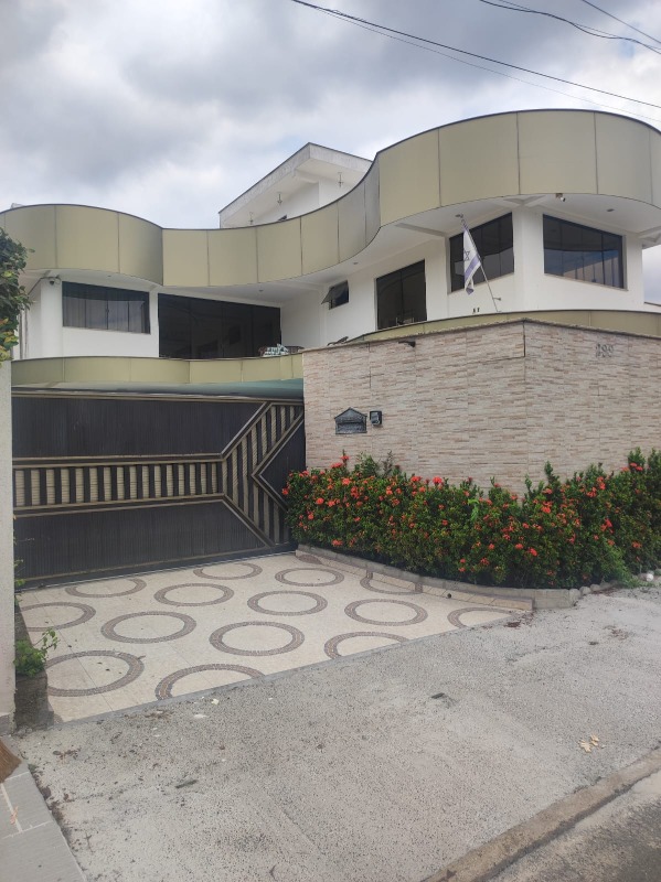 Casa à venda no Vila Lalau: 