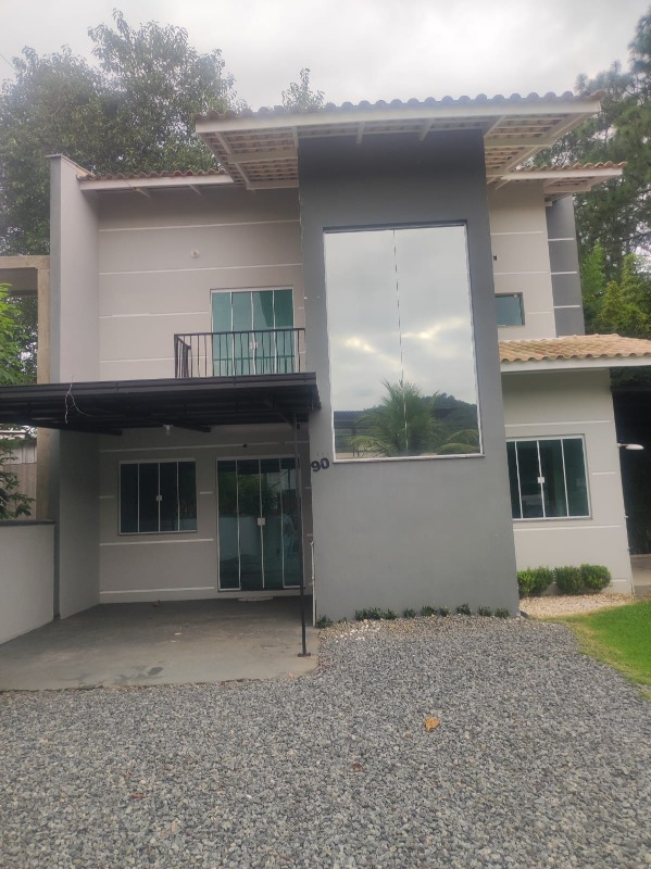 Casa à venda no Água Verde: 