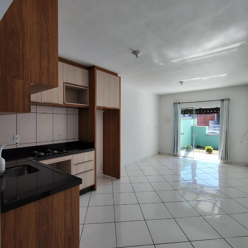  Geminado à venda no Jaraguá 84: 