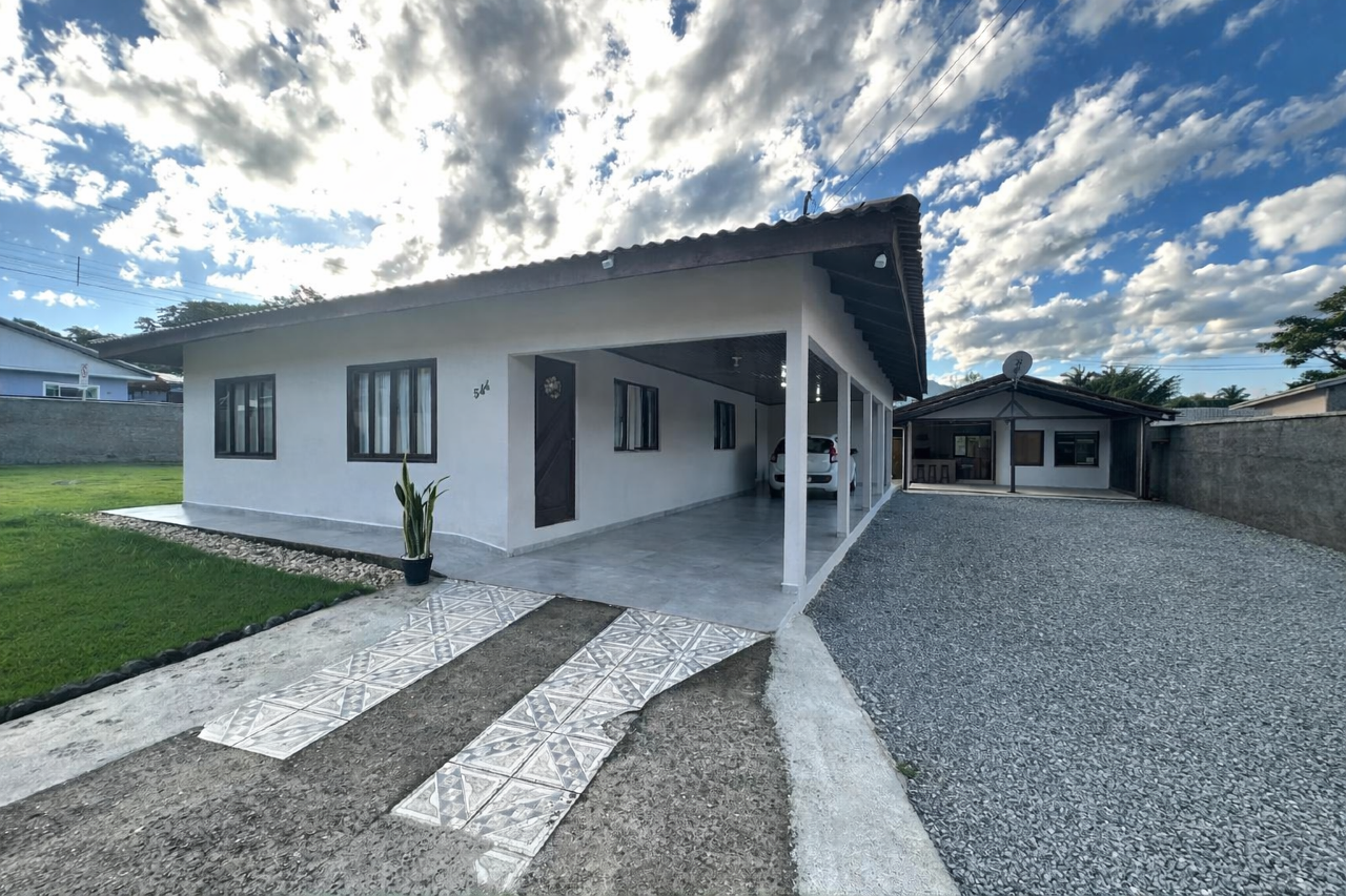 Casa à venda no Ilha da Figueira: 