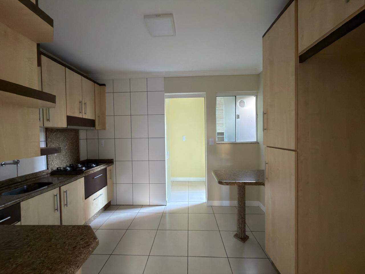 Apartamento à venda no Jaraguá Esquerdo: 