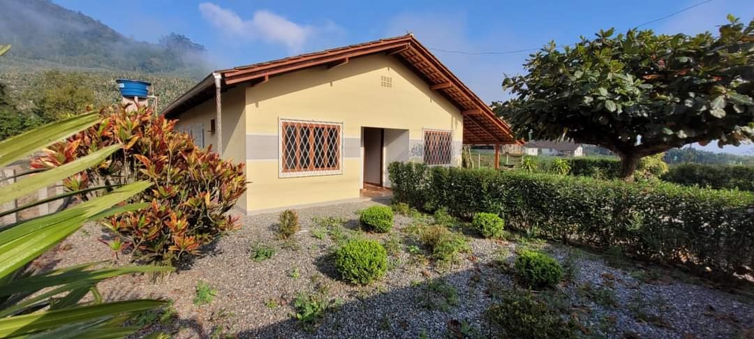 Casa à venda no Schroeder: 