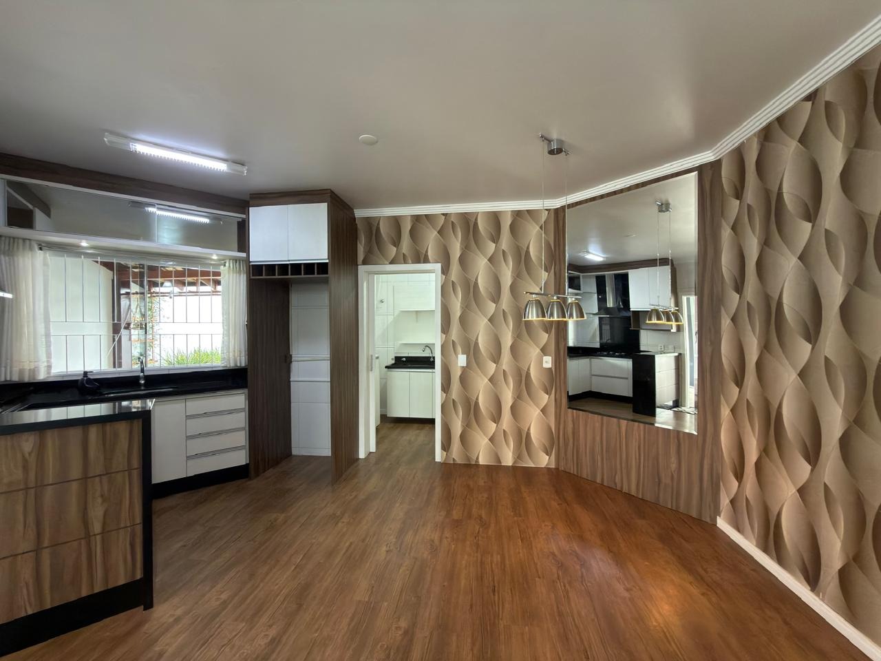 Casa à venda no Amizade: 