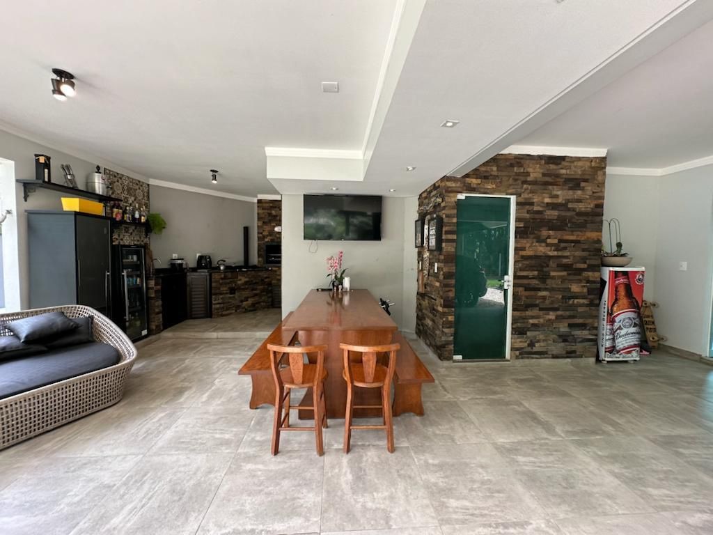  Sobrado à venda no Ilha da Figueira: 