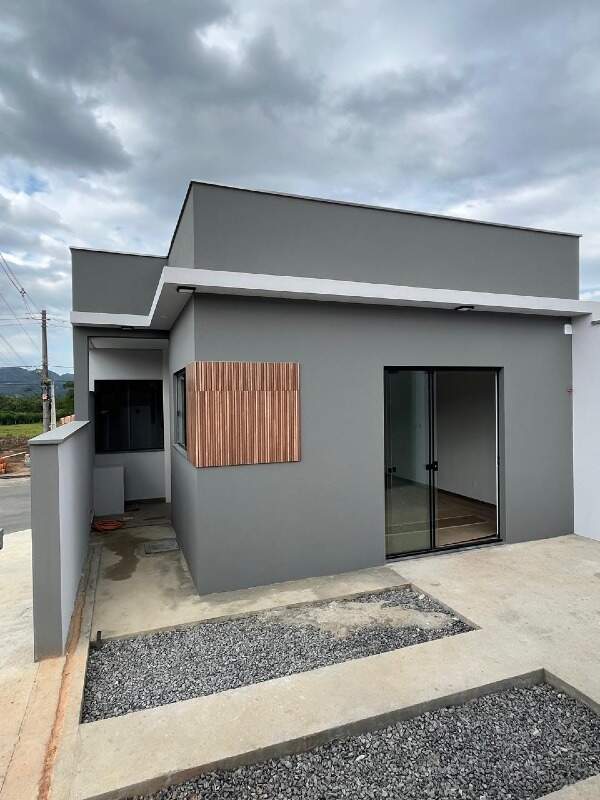  Geminado à venda no Três Rios do Norte: 