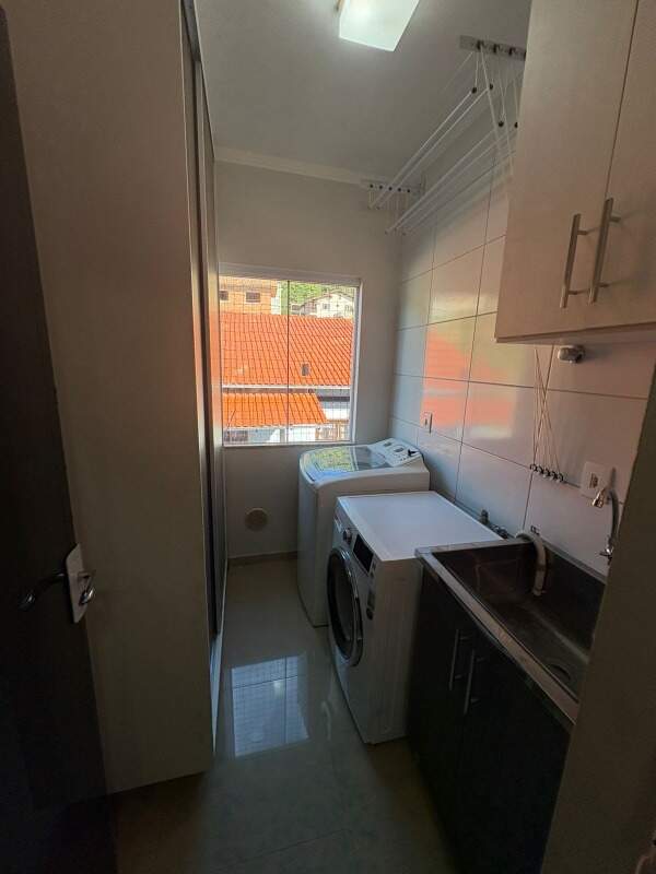 Apartamento à venda no Barra do Rio Molha: 
