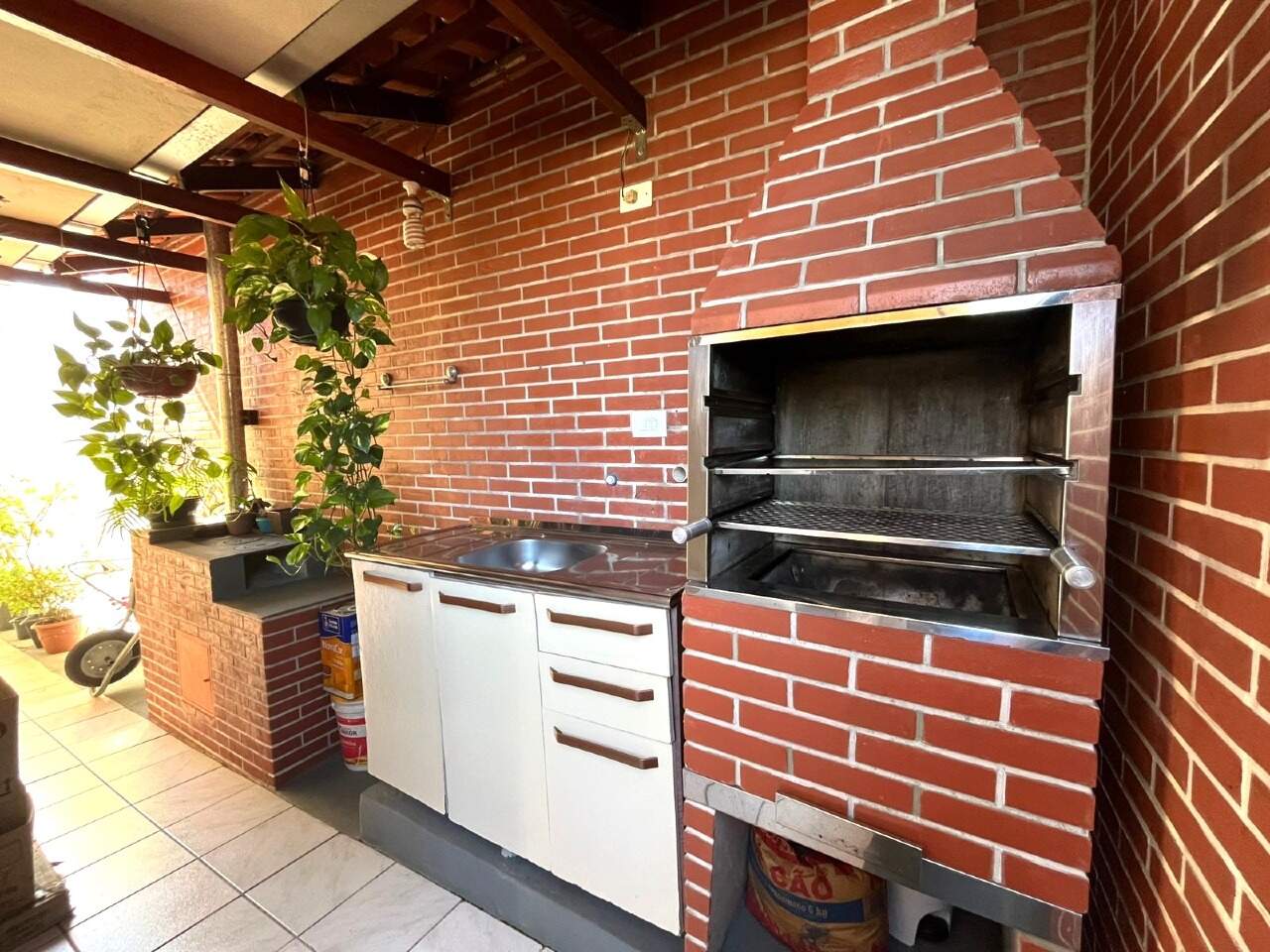 Casa à venda no Estrada Nova: 