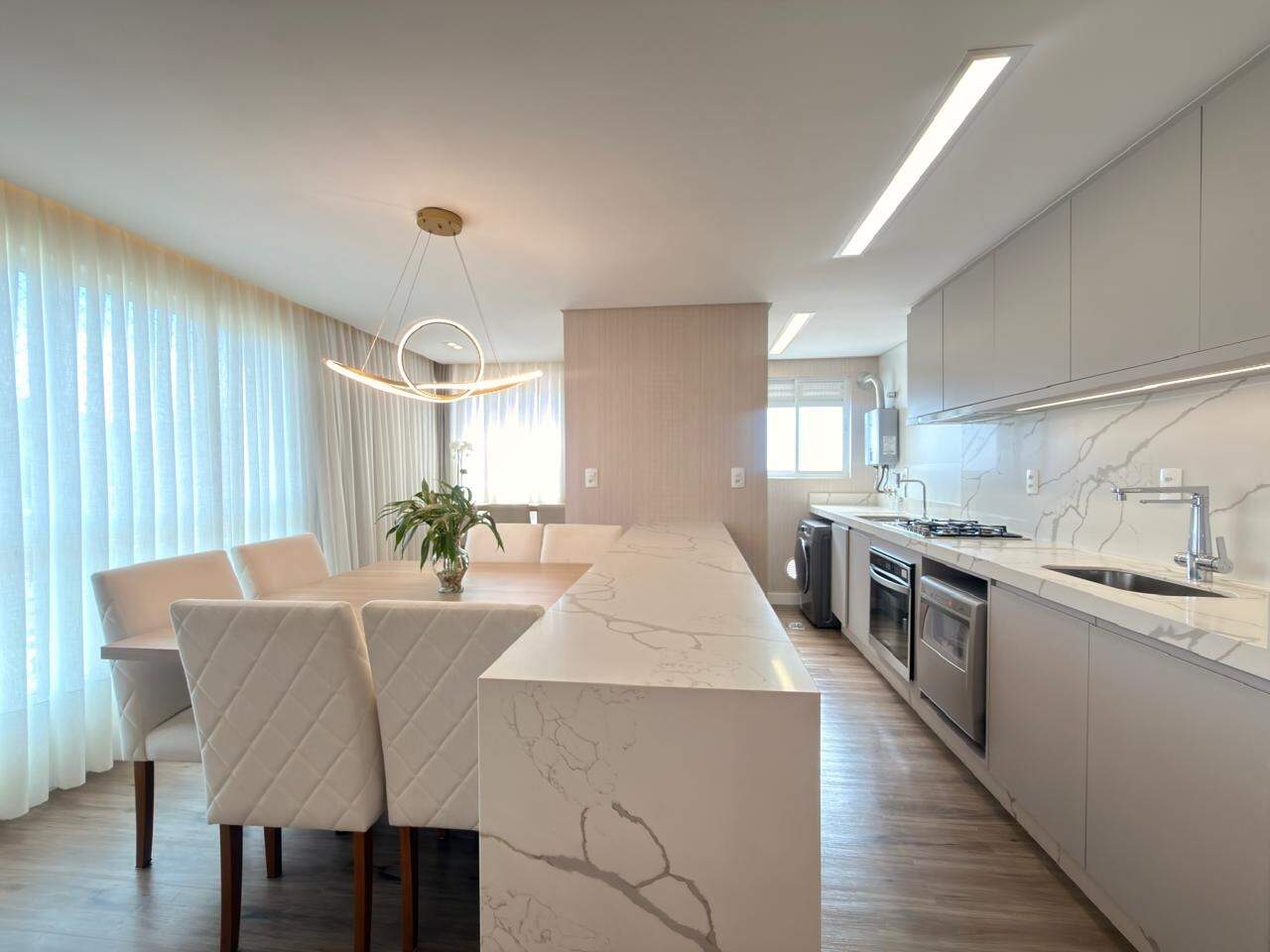 Apartamento à venda no Barra do Rio Molha: 