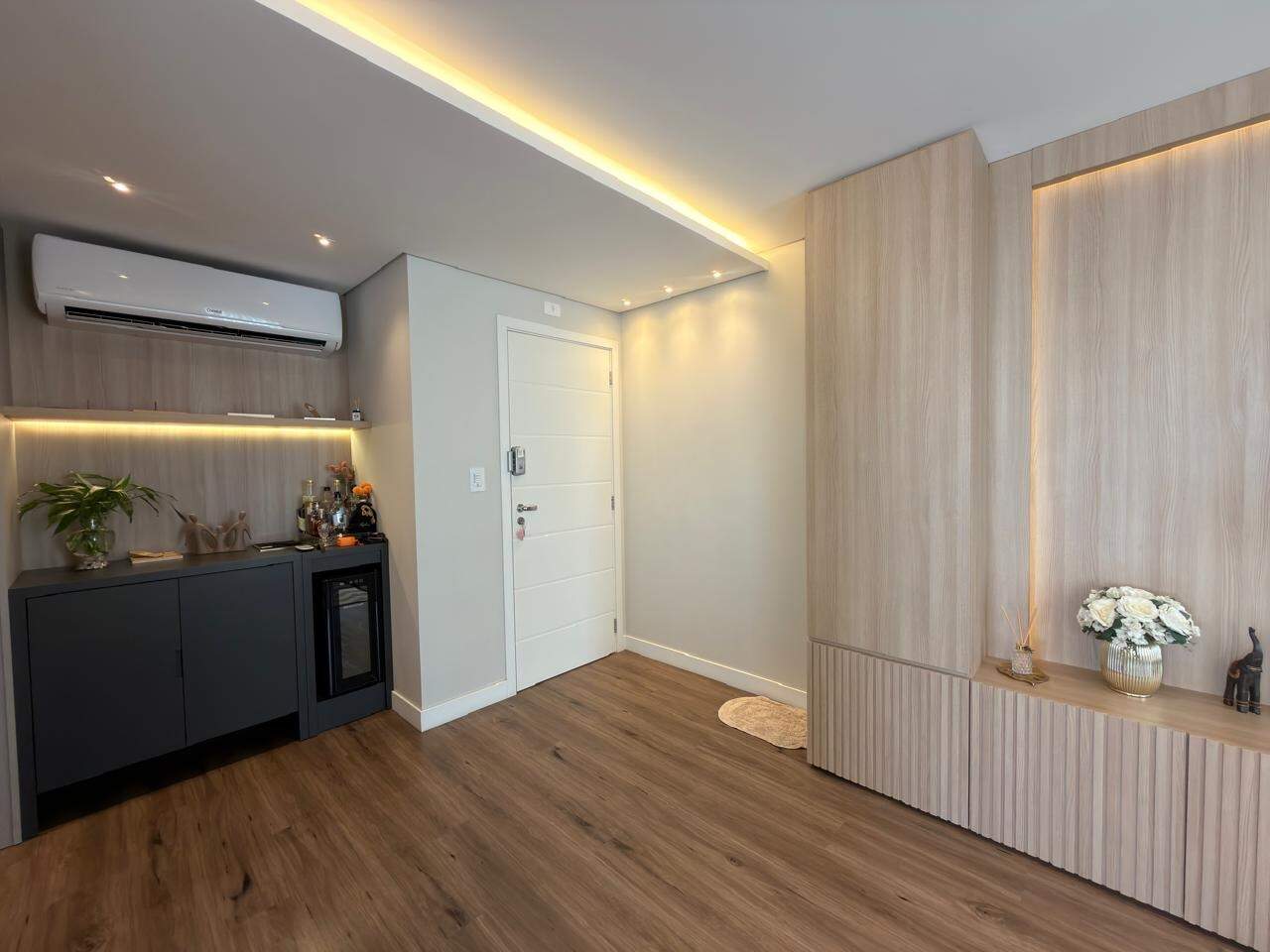 Apartamento à venda no Barra do Rio Molha: 
