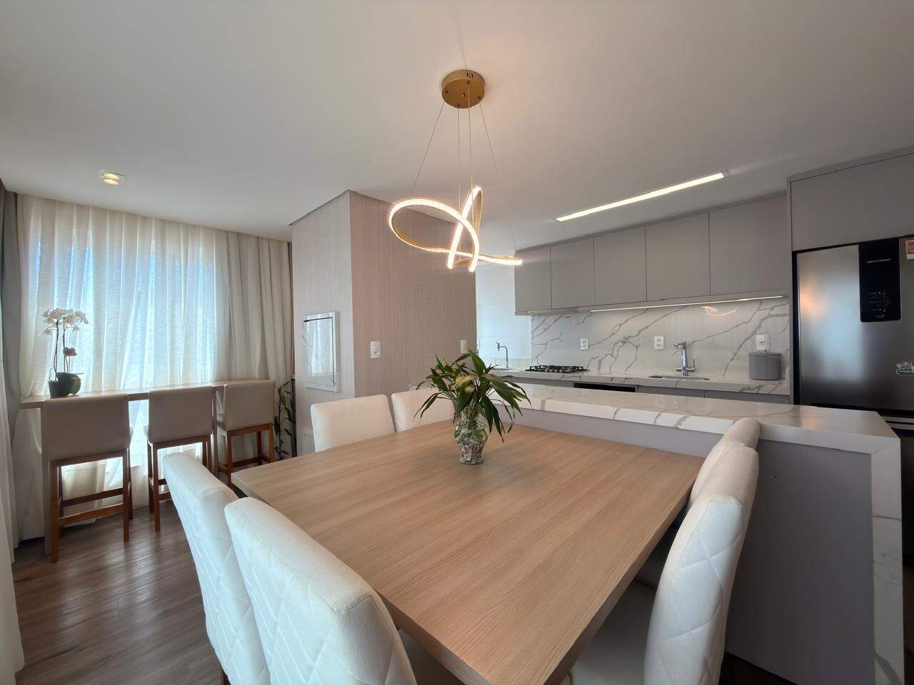 Apartamento à venda no Barra do Rio Molha: 