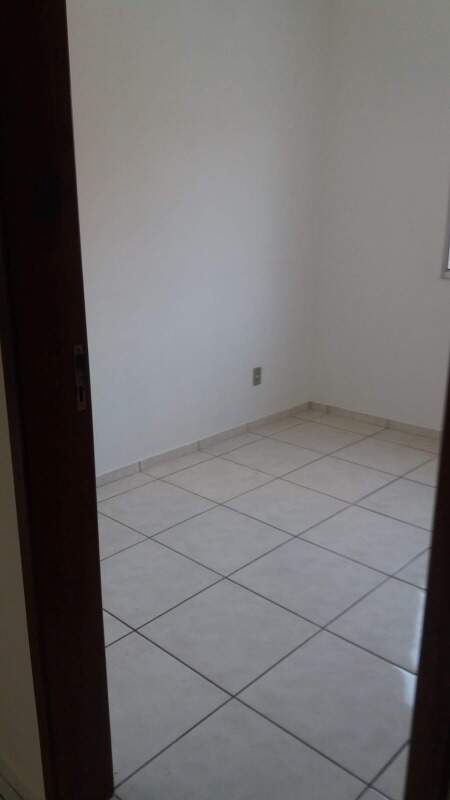 Apartamento à venda no Jaraguá Esquerdo: 