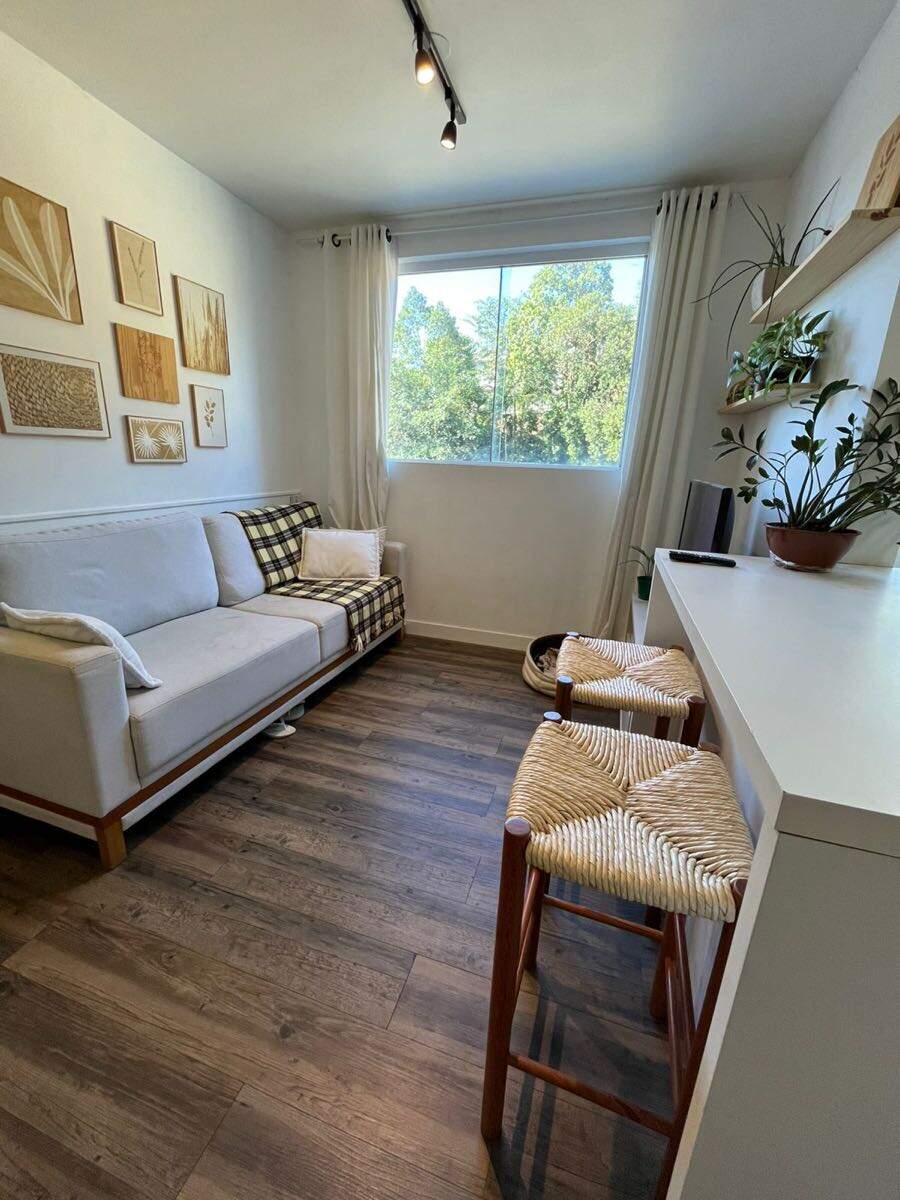Apartamento à venda no Jaraguá 99: 