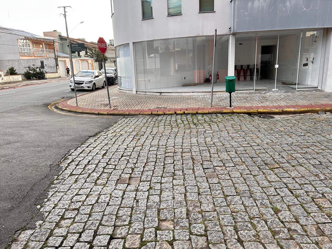 Sala à venda no Centro: 