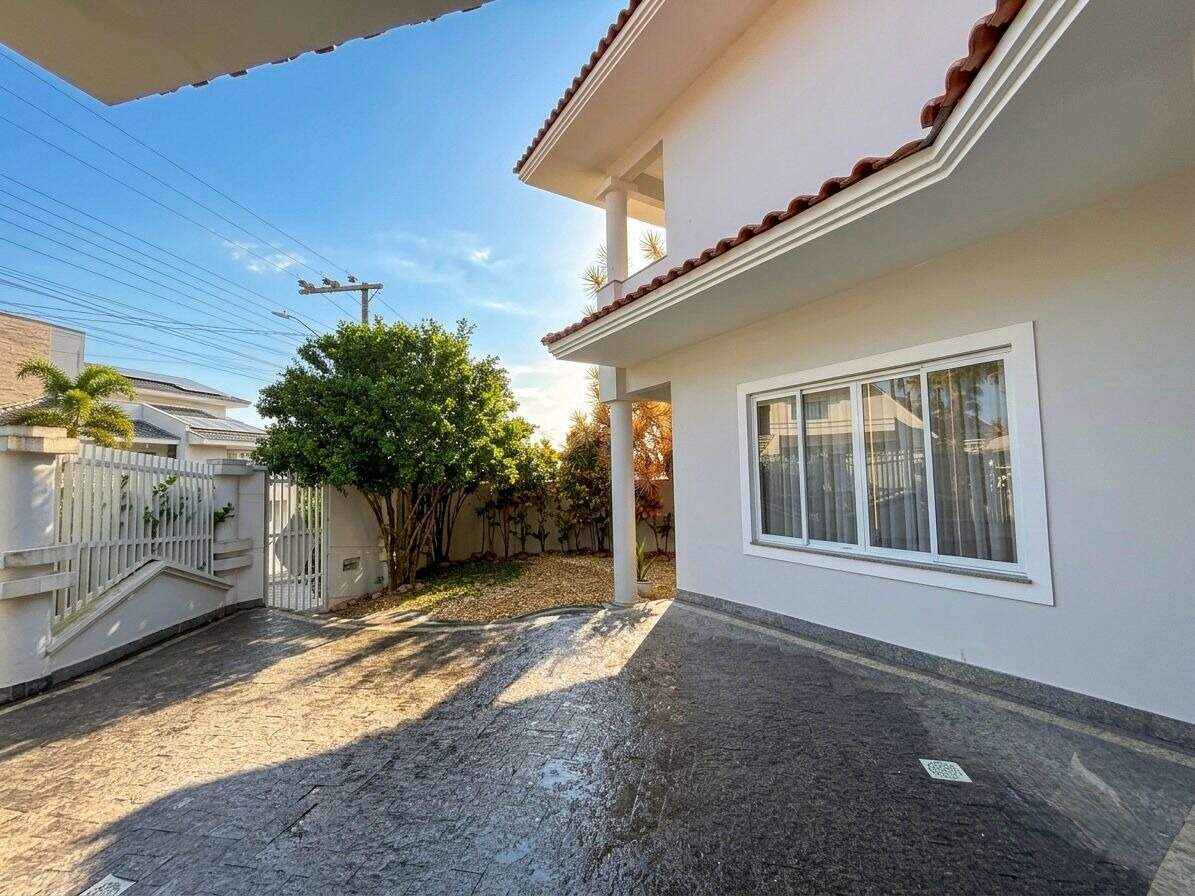 Casa à venda no Amizade: 