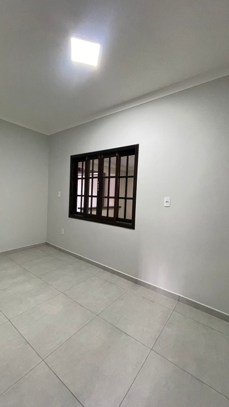 Casa à venda no Czerniewicz: 