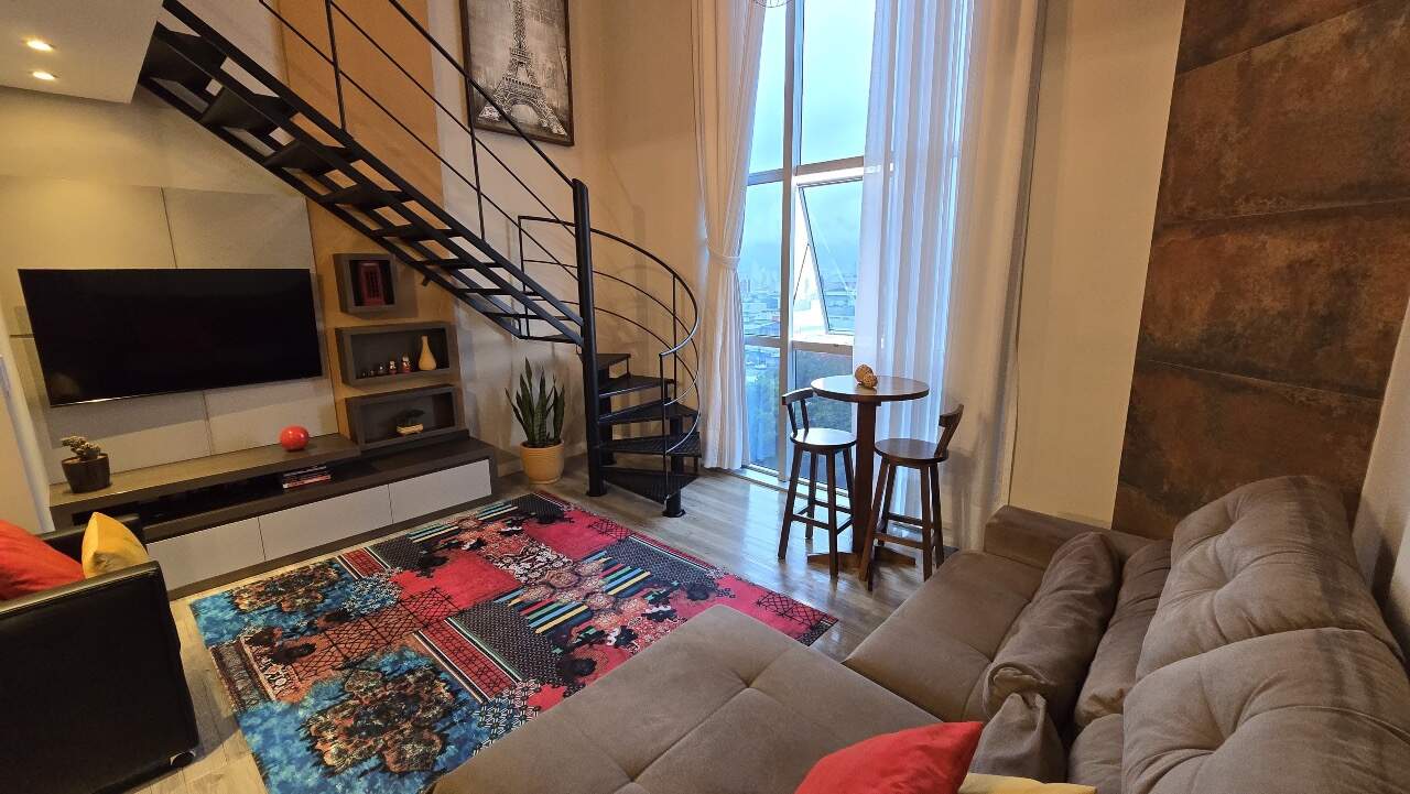 Flat à venda no Czerniewicz: 