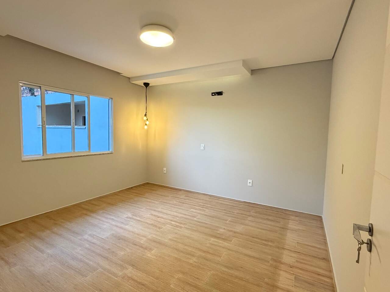 Casa à venda no Corticeira: 