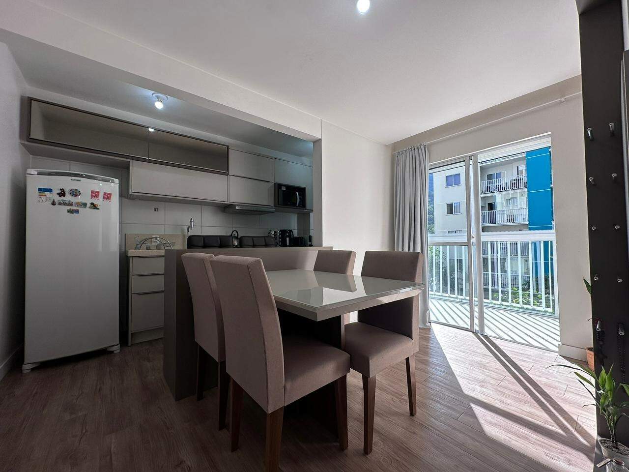 Apartamento à venda no Vieira: 