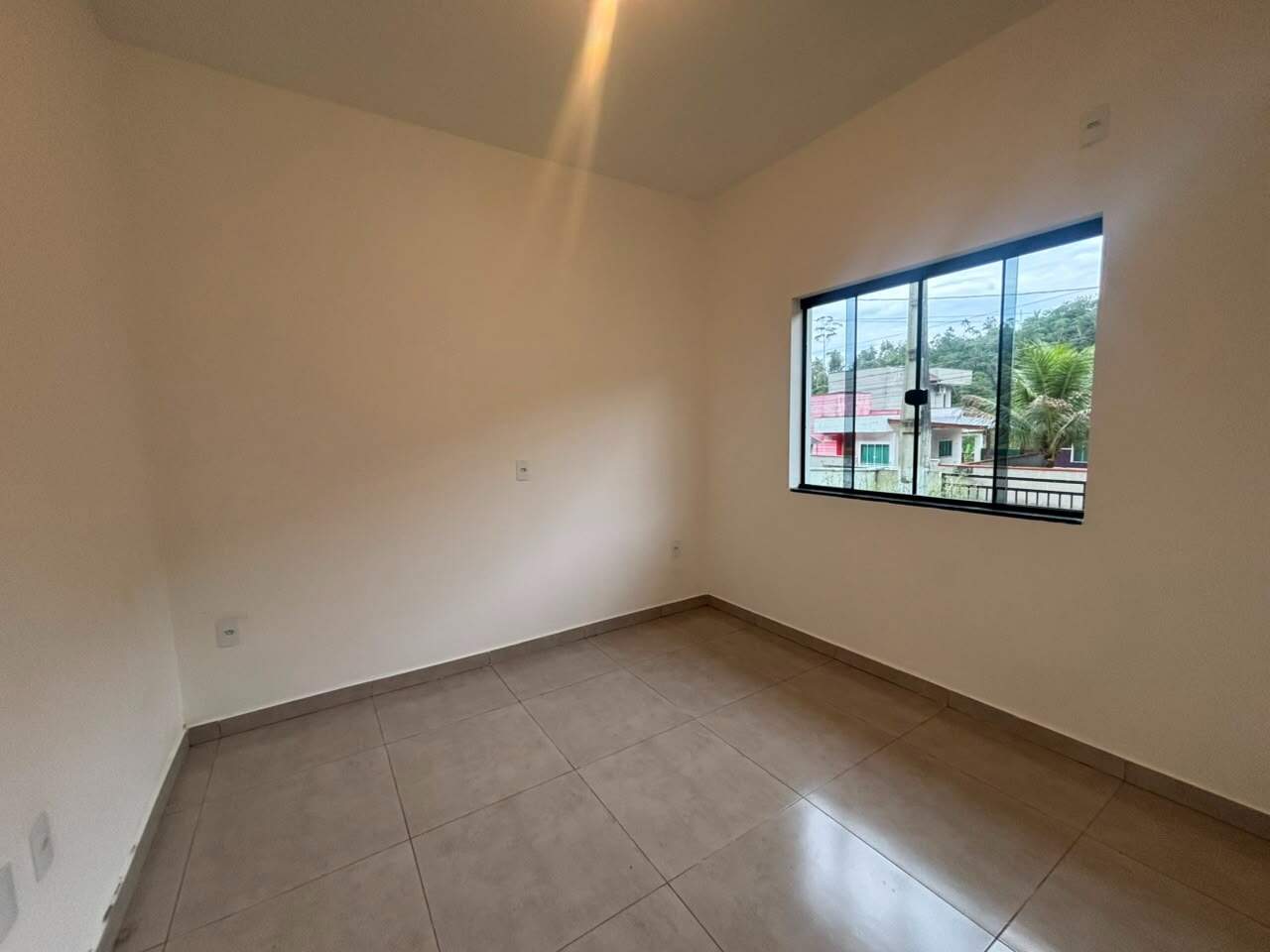 Casa à venda no Três Rios do Norte: 