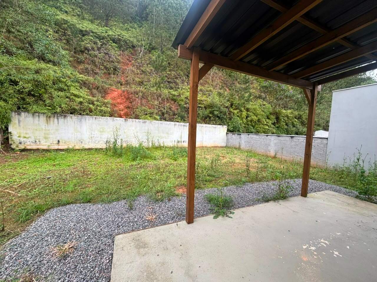 Casa à venda no Três Rios do Norte: 