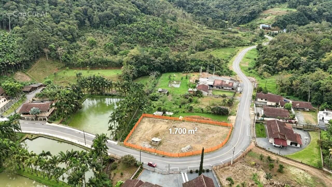 Terreno à venda no Tifa Monos: 