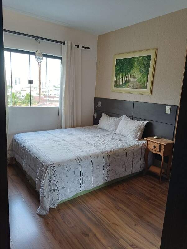 Apartamento à venda no Jaraguá Esquerdo: 