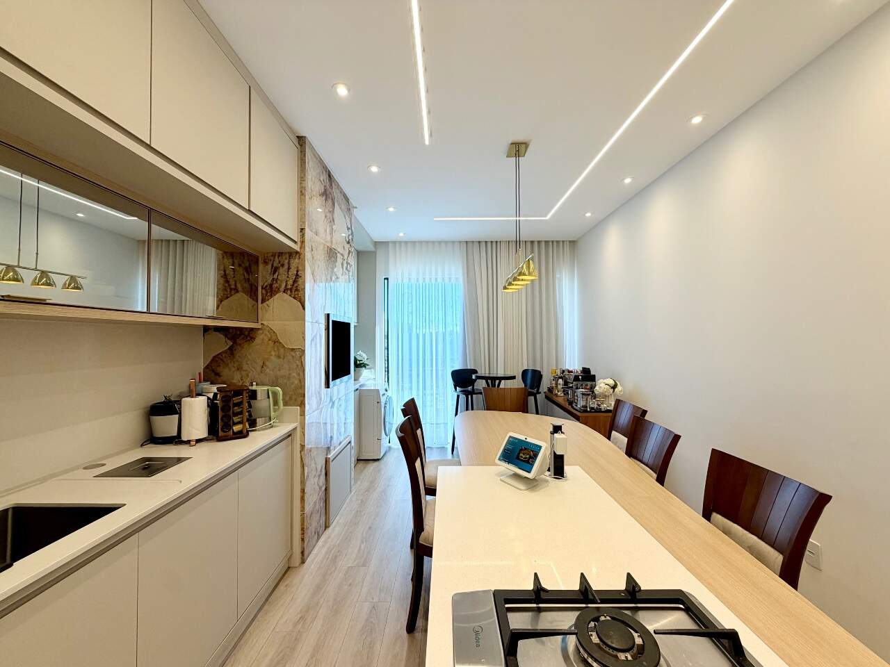 Apartamento à venda no Jaraguá Esquerdo: 