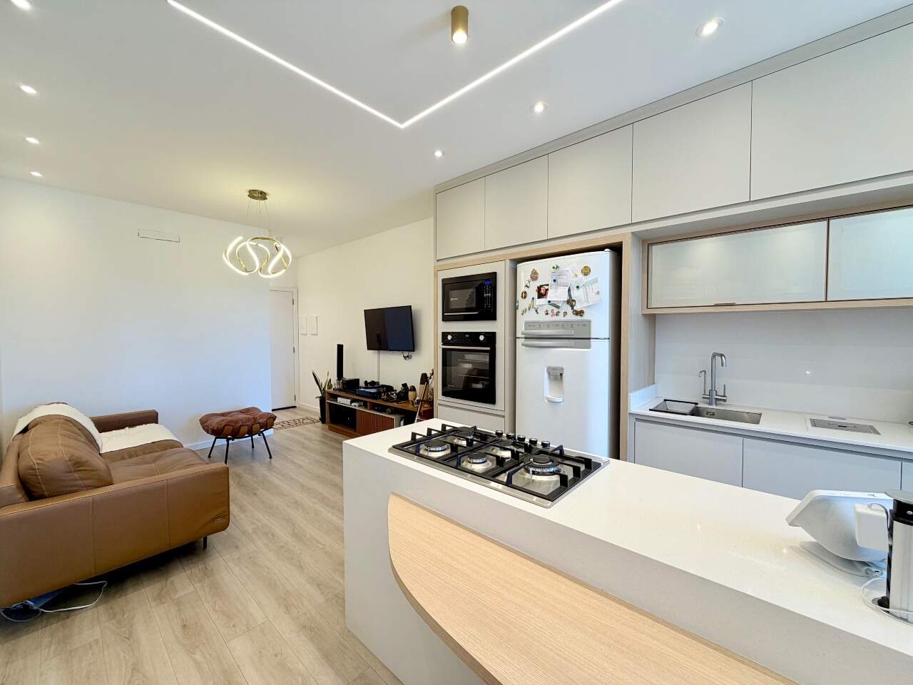 Apartamento à venda no Jaraguá Esquerdo: 