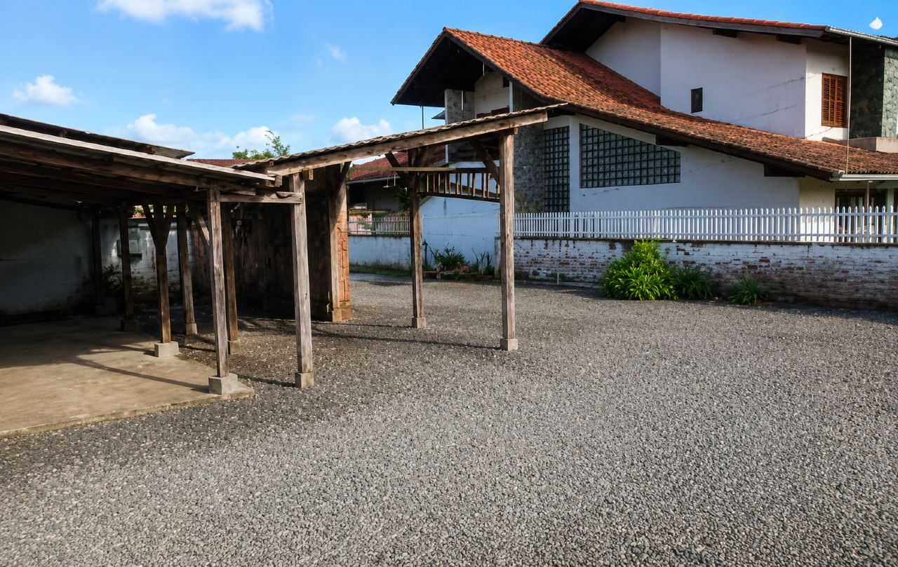 Terreno à venda no Barra do Rio Molha: 