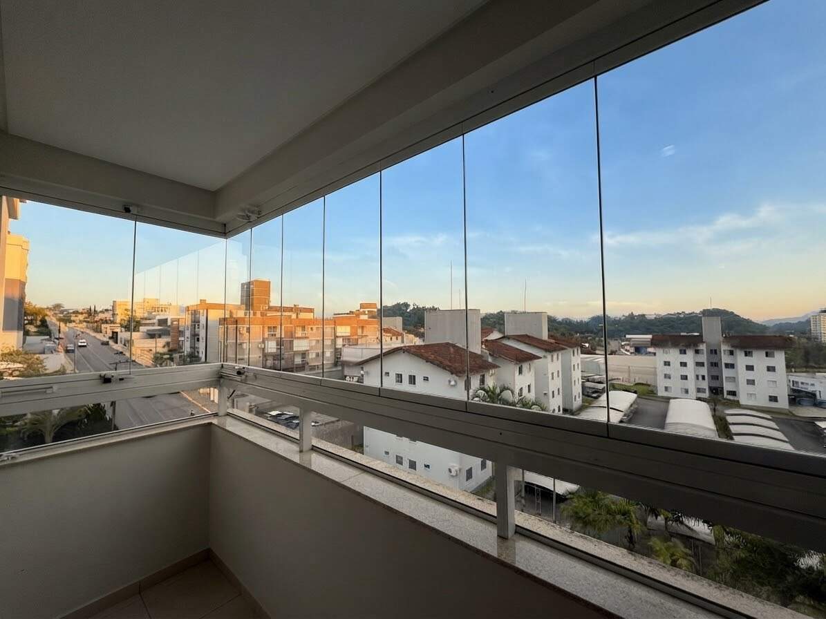 Apartamento à venda no Jaraguá Esquerdo: 