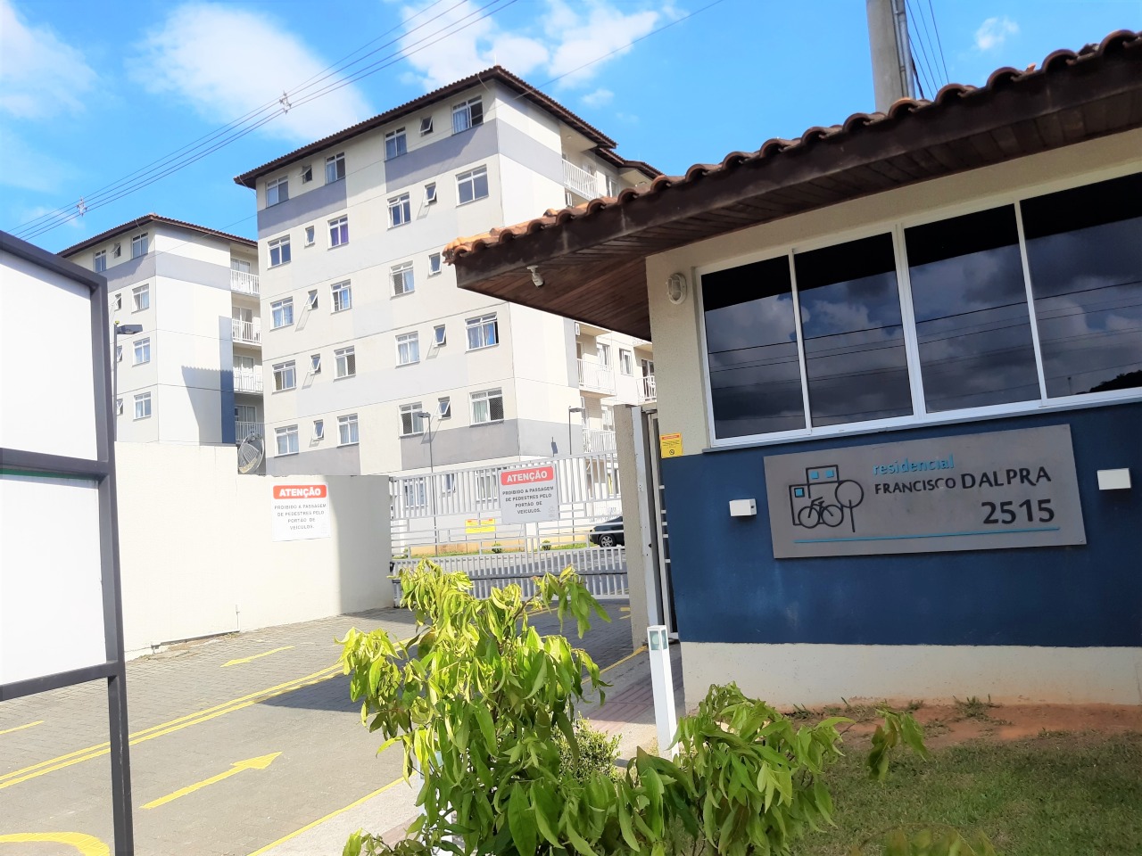 Apartamento para aluguel no Rau: 