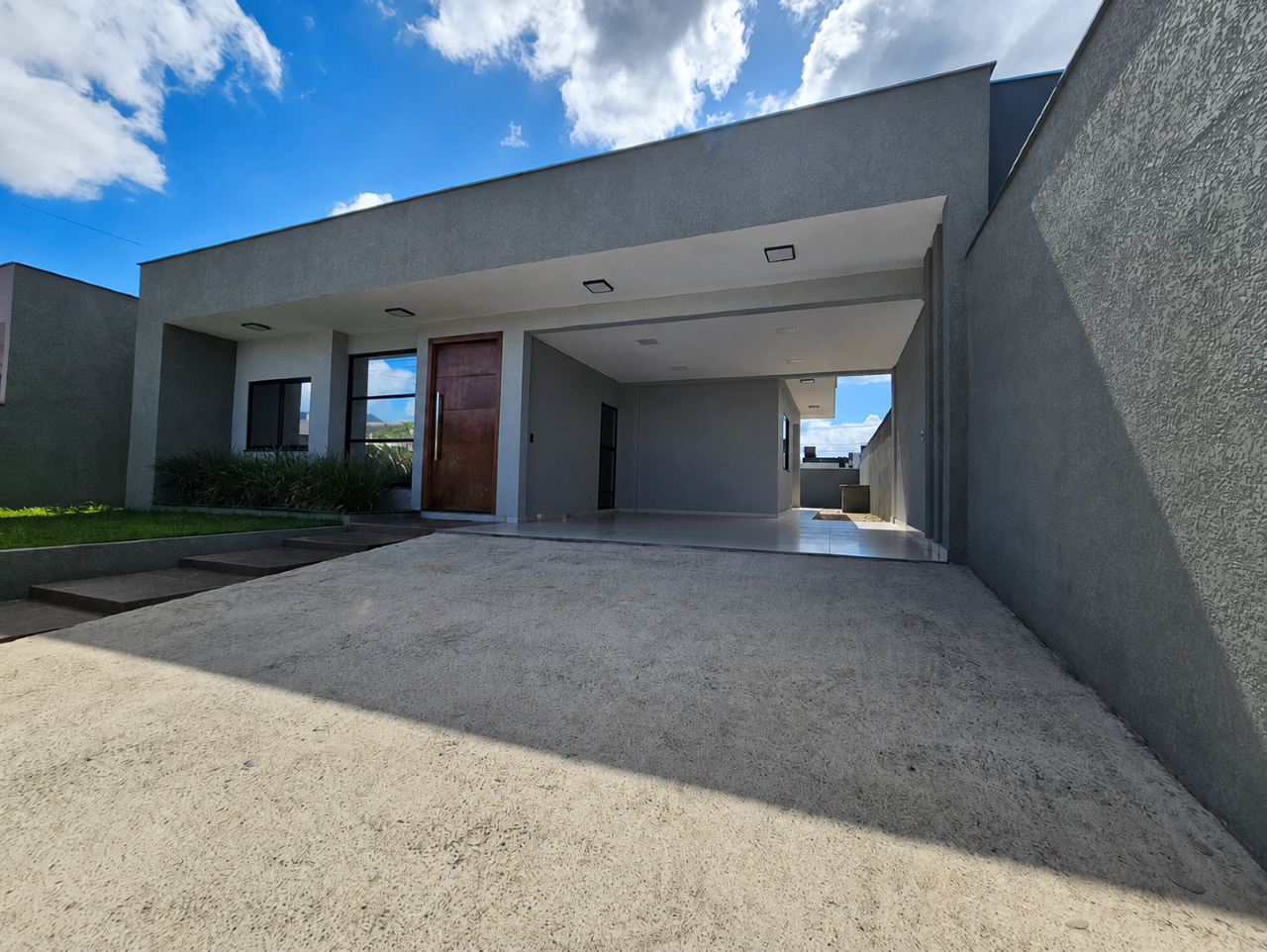 Casa à venda no Três Rios do Norte: 