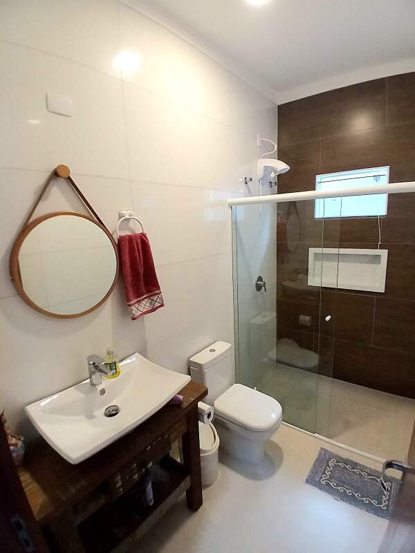 Casa à venda no Amizade: 