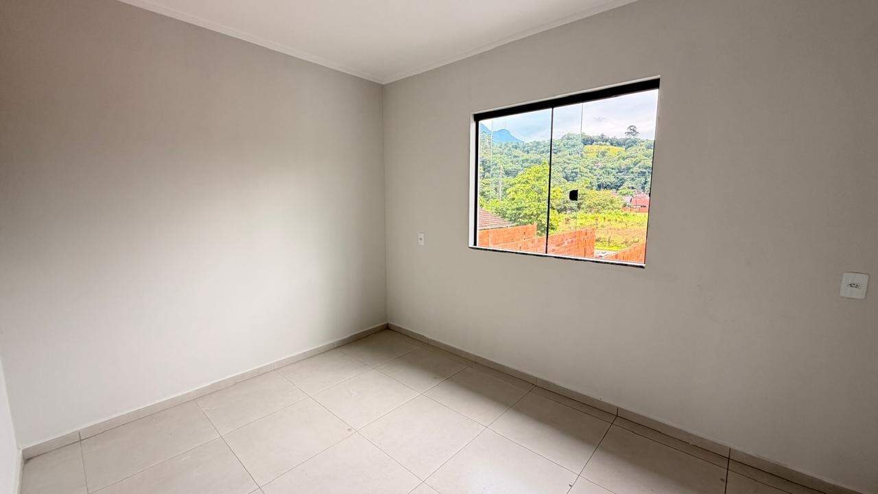  Geminado à venda no Ilha da Figueira: 