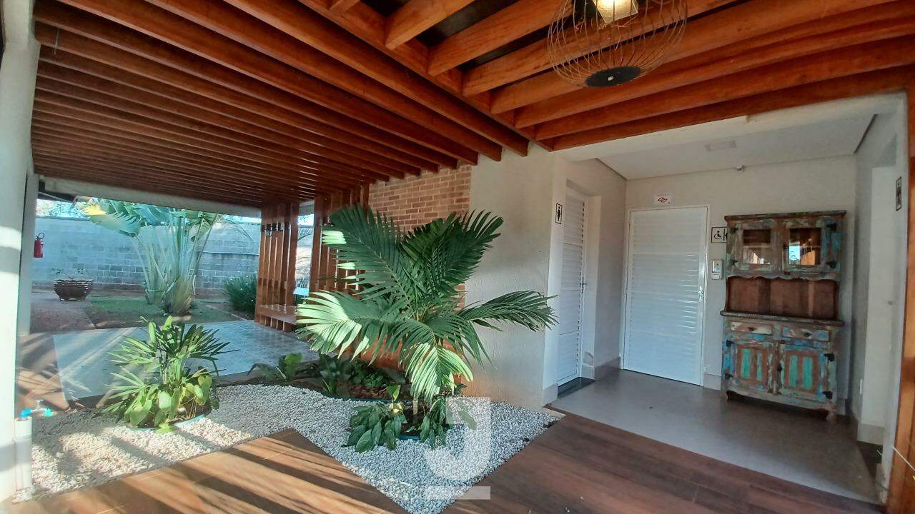 Casa de Condomínio à venda com 4 quartos, 250m² - Foto 19