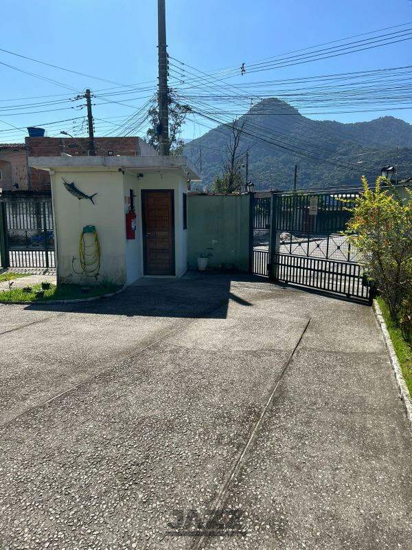 Casa de Condomínio à venda com 2 quartos, 100m² - Foto 29